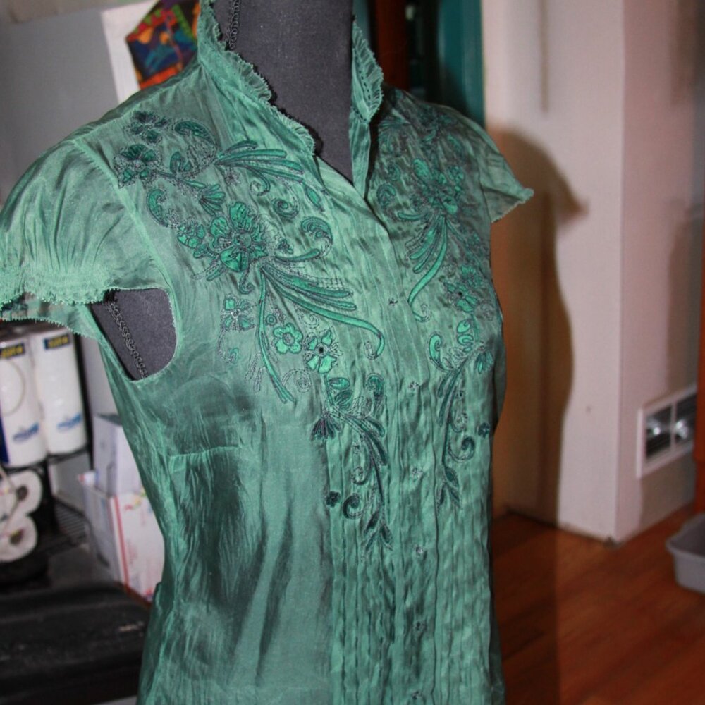 Embroidered XS Small Dark Green Sheer Overlay Blouse